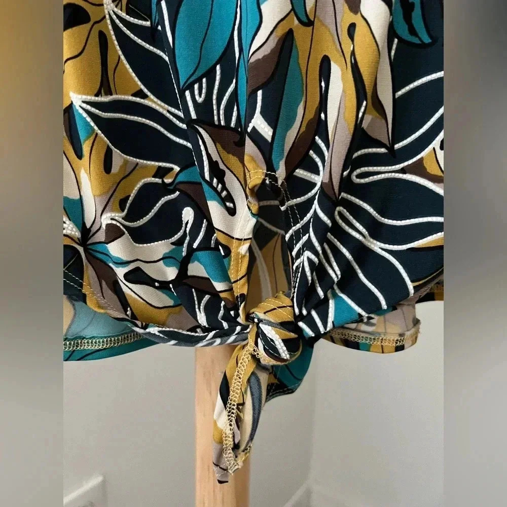 Amana sleeves tie top size Large - Excellent condition - Picture 3 of 7